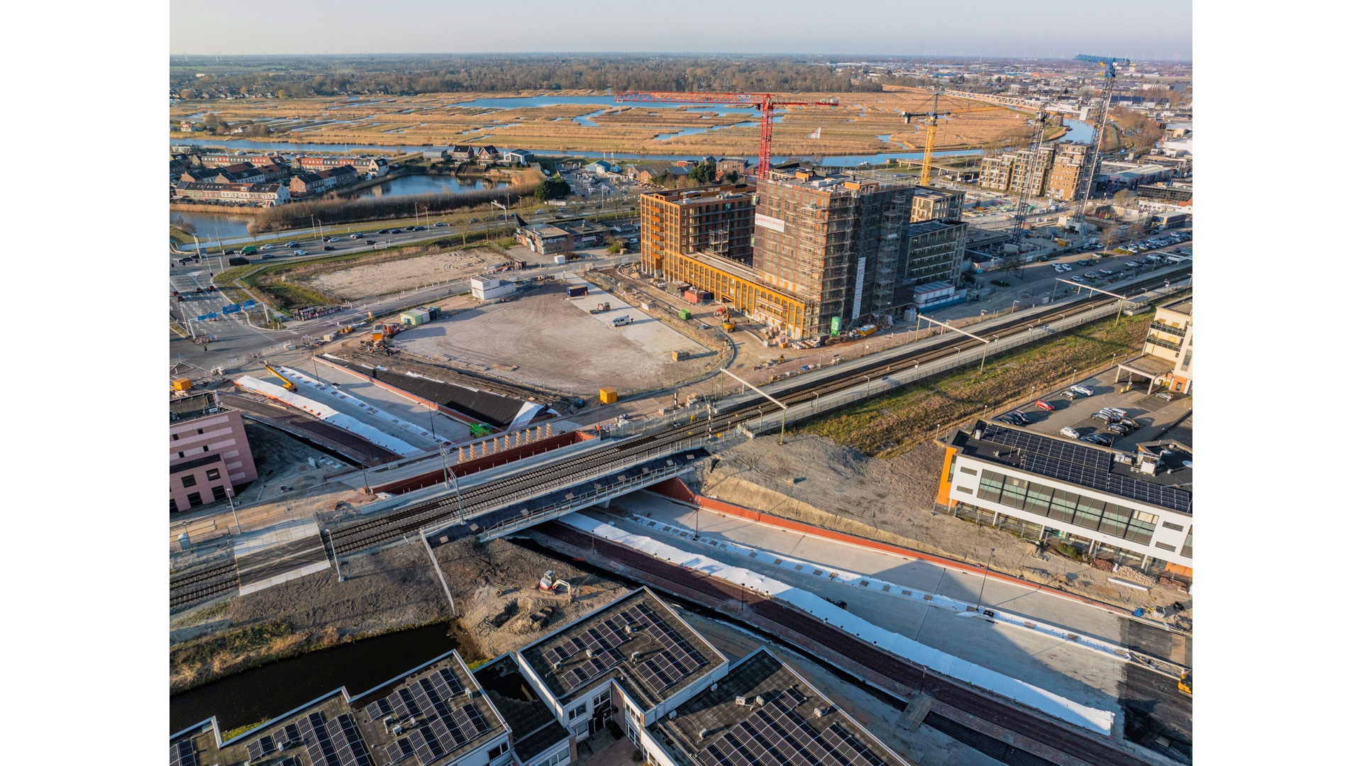 Foto: spoorwegonderdoorgang dijk en waard.jpeg